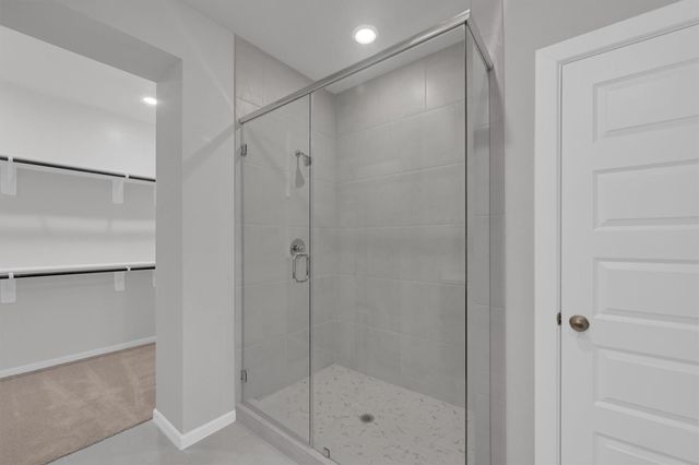 352 Summer Place Drive, Montgomery, TX 77356