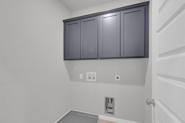 352 Summer Place Drive, Montgomery, TX 77356