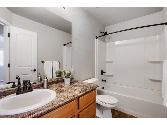 3464 Godwit Dr, Berthoud, CO 80513