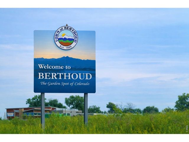 3464 Godwit Dr, Berthoud, CO 80513