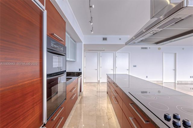 1830 S OCEAN DR 4601, Hallandale Beach, FL 33009