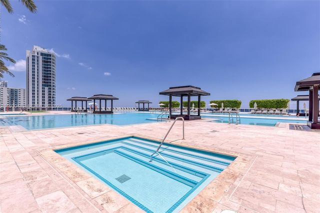 1830 S OCEAN DR 4601, Hallandale Beach, FL 33009