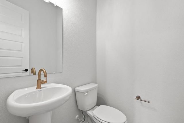 317 McMillian Drive, Liberty Hill, TX 78642