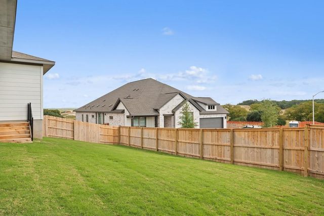 317 McMillian Drive, Liberty Hill, TX 78642