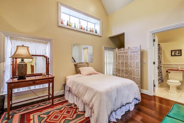 126 Boulder St, Nevada City, CA 95959