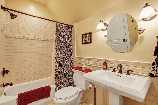 126 Boulder St, Nevada City, CA 95959