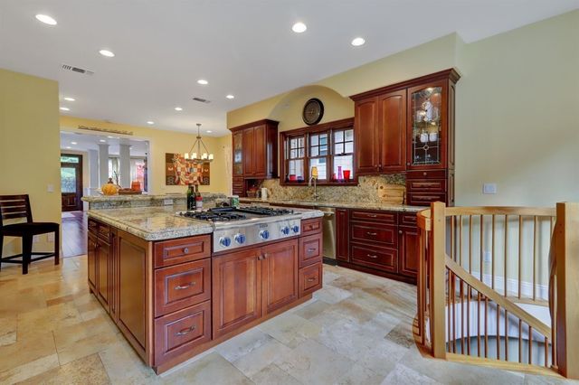 126 Boulder St, Nevada City, CA 95959