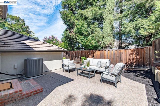 2798 Vista Diablo Ct, Pleasanton, CA 94566