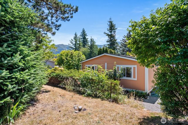 327 Orchard Avenue, Gold Bar, WA 98251