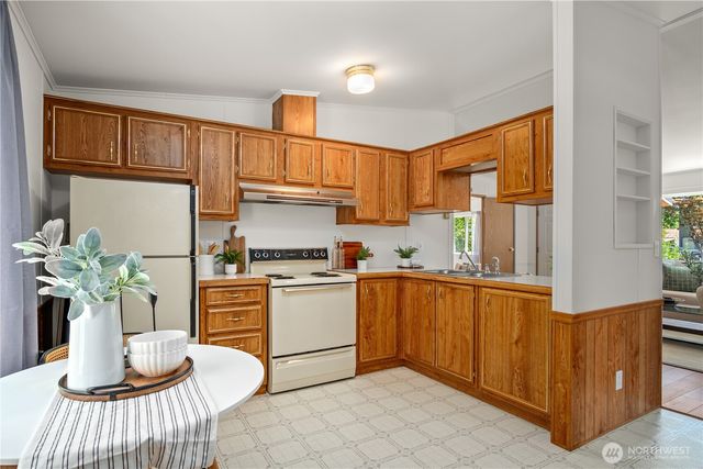 327 Orchard Avenue, Gold Bar, WA 98251