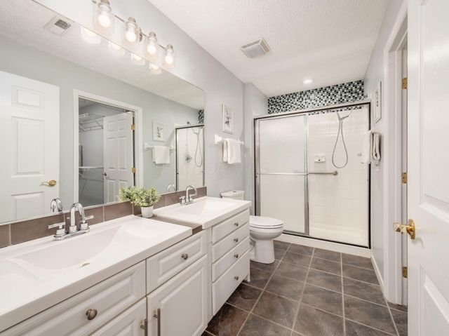 3623 Stoneway Point, Powell, OH 43065