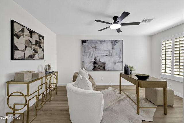 3860 E THORNTON Avenue, Gilbert, AZ 85297