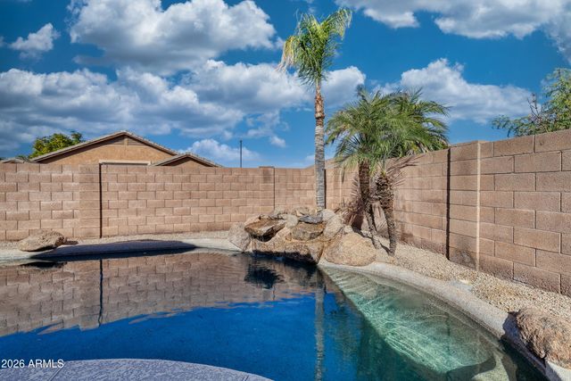 3860 E THORNTON Avenue, Gilbert, AZ 85297