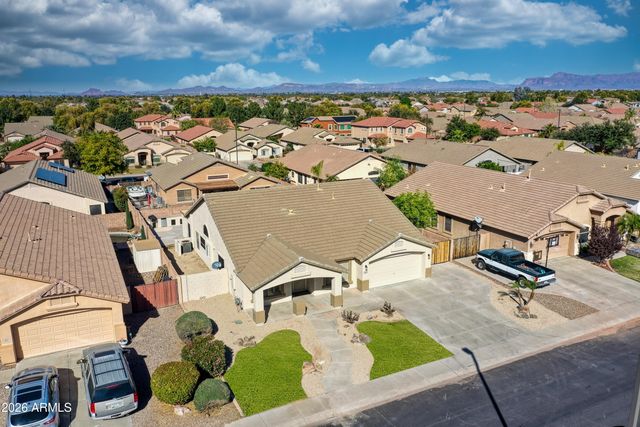 3860 E THORNTON Avenue, Gilbert, AZ 85297