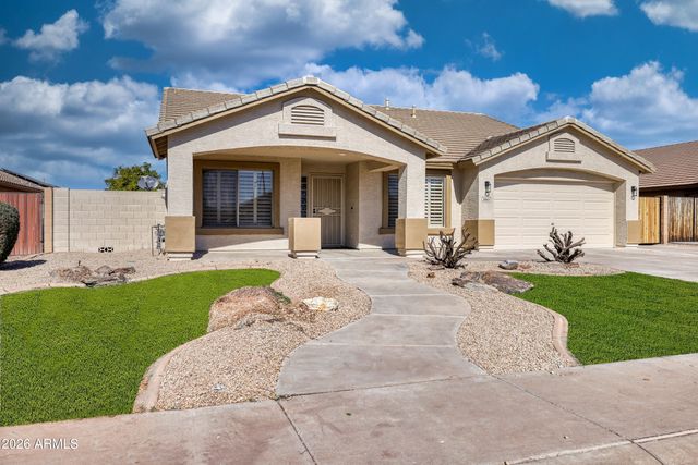 3860 E THORNTON Avenue, Gilbert, AZ 85297