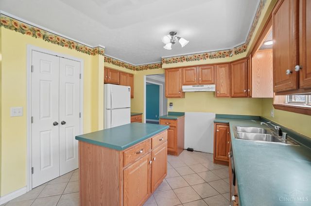 5285 Yeatman Road, Colerain Twp, OH 45252