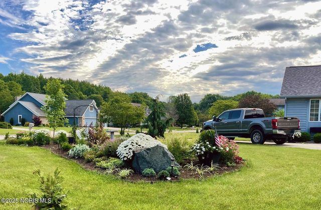 144 Deerfield Circle, Bryan, OH 43506