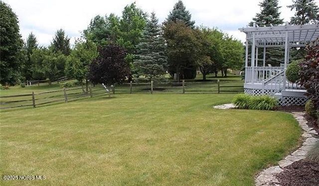 144 Deerfield Circle, Bryan, OH 43506