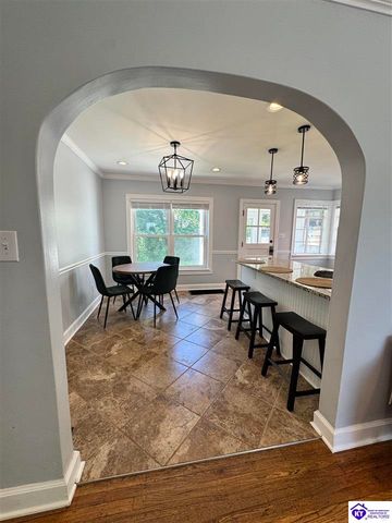 3016 Carson Drive, Louisville, KY 40205