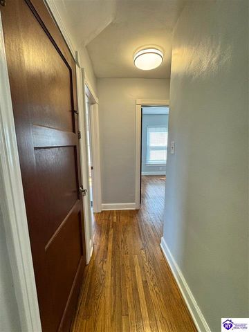 3016 Carson Drive, Louisville, KY 40205