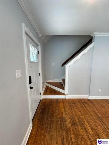 3016 Carson Drive, Louisville, KY 40205