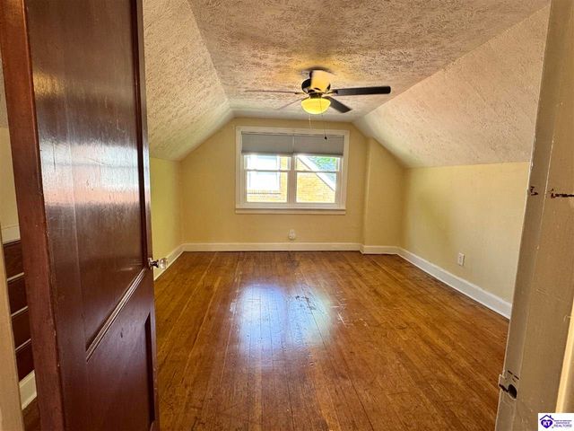 3016 Carson Drive, Louisville, KY 40205