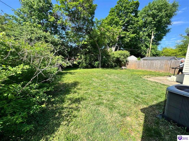 3016 Carson Drive, Louisville, KY 40205