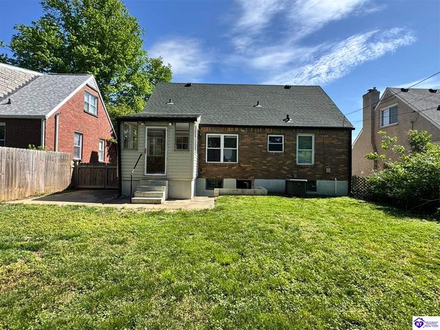 3016 Carson Drive, Louisville, KY 40205