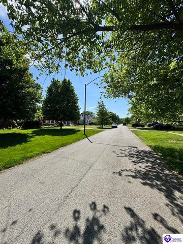 3016 Carson Drive, Louisville, KY 40205