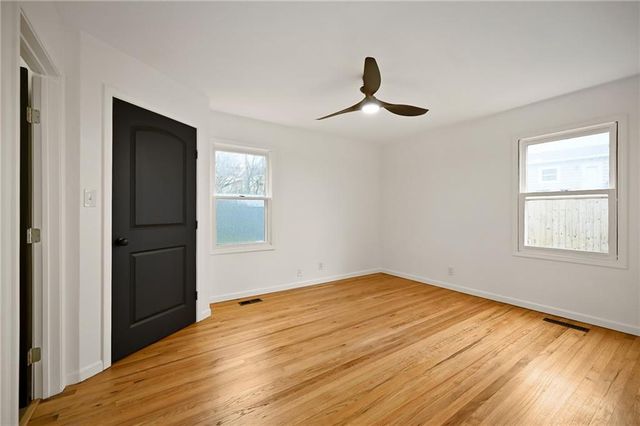 15211 Bellaire Avenue, Grandview, MO 64030