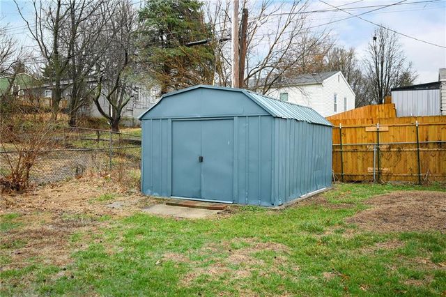 15211 Bellaire Avenue, Grandview, MO 64030