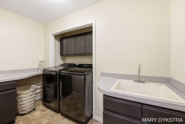 2848 Belleglade Court Se, City Of Grand Rapids, MI 49546