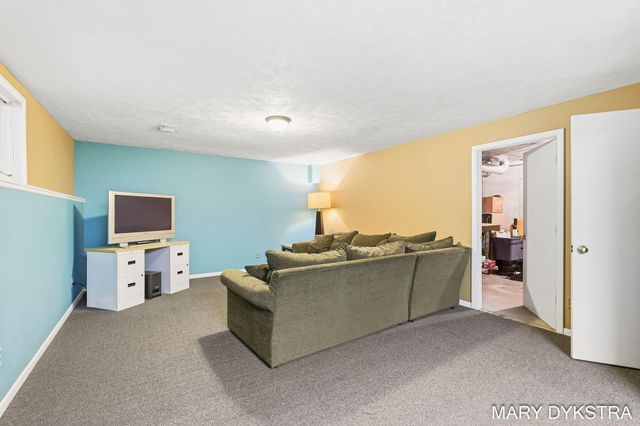 2848 Belleglade Court Se, City Of Grand Rapids, MI 49546