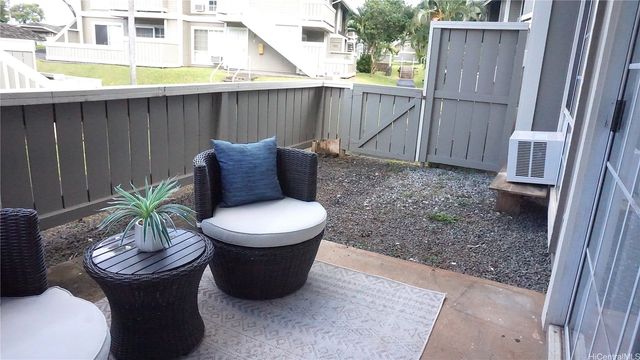 94 1351 Kulewa Loop 17A, Waipahu, HI 96797