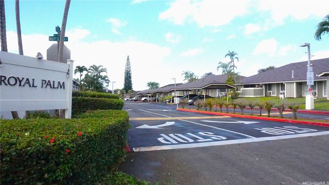 94 1351 Kulewa Loop 17A, Waipahu, HI 96797