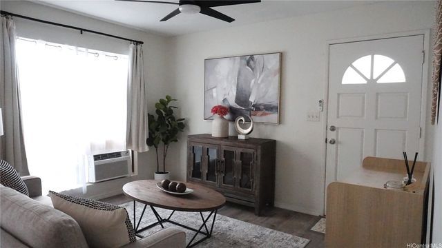 94 1351 Kulewa Loop 17A, Waipahu, HI 96797