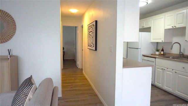 94 1351 Kulewa Loop 17A, Waipahu, HI 96797