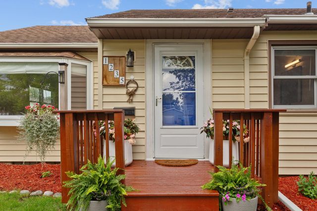 1235 Marsh Street, Mankato, MN 56001