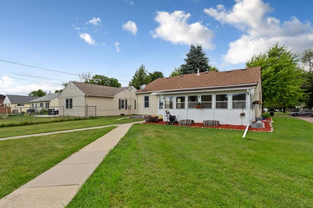 1235 Marsh Street, Mankato, MN 56001