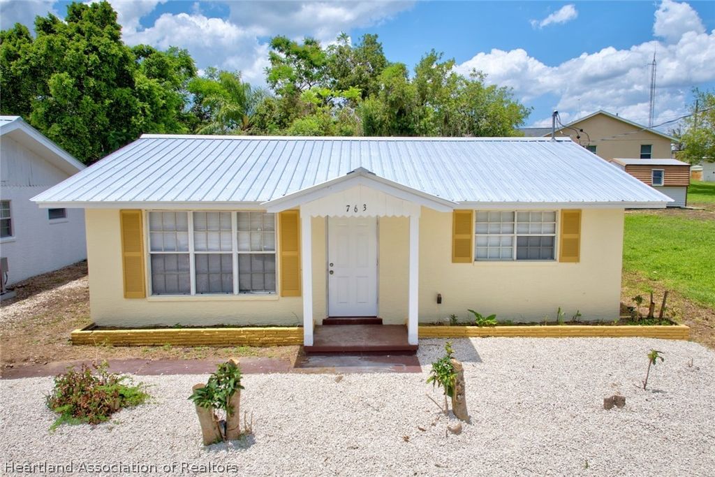 763 Lake June Road, Lake Placid, FL 33852