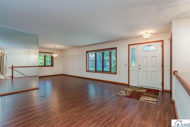 2125 Dream Drive, North Mankato, MN 56003
