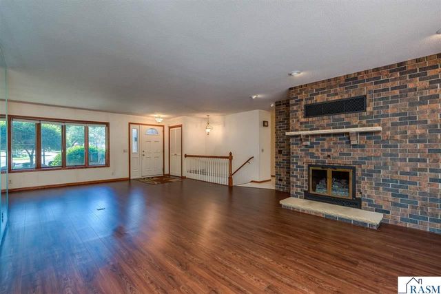 2125 Dream Drive, North Mankato, MN 56003