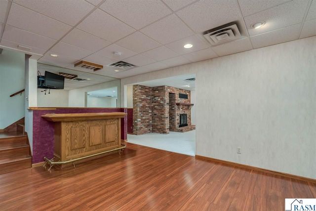 2125 Dream Drive, North Mankato, MN 56003