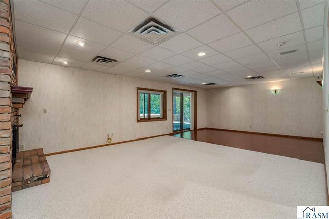 2125 Dream Drive, North Mankato, MN 56003