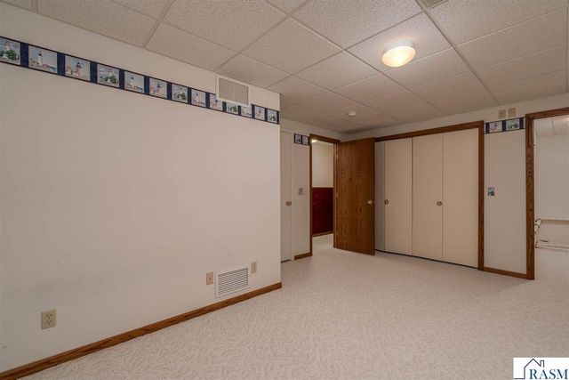 2125 Dream Drive, North Mankato, MN 56003