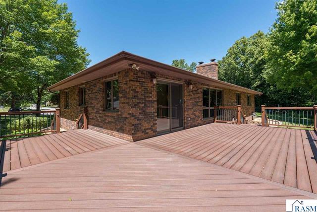 2125 Dream Drive, North Mankato, MN 56003