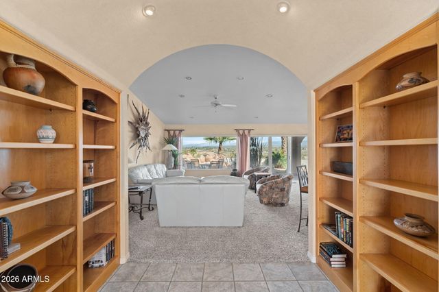 2005 W BROKEN ARROW Drive, Wickenburg, AZ 85390