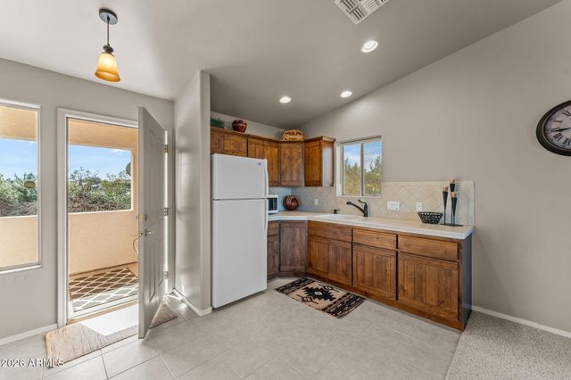 2005 W BROKEN ARROW Drive, Wickenburg, AZ 85390