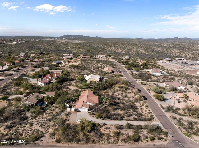 2005 W BROKEN ARROW Drive, Wickenburg, AZ 85390