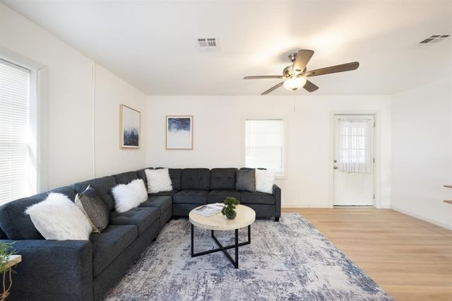 508 E Curtis Drive, Midwest City, OK 73110